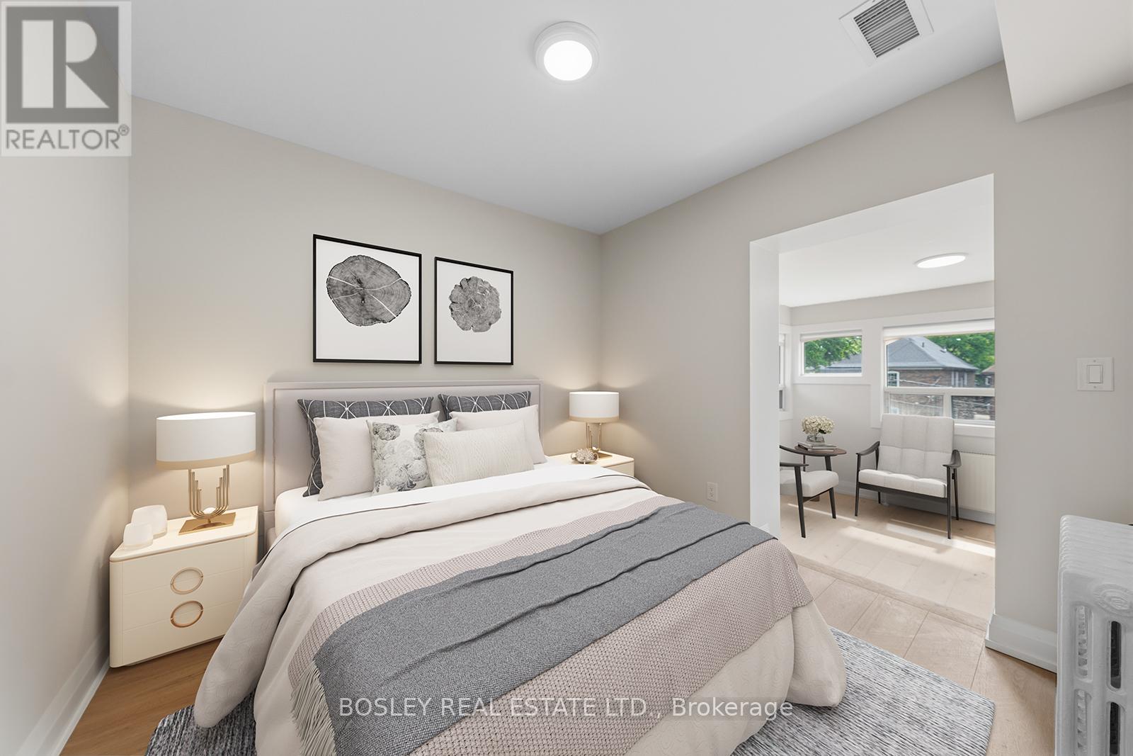 Upper - 14 Preston Place, Toronto, Ontario M4N 2S9 - Photo 10 - C13447888