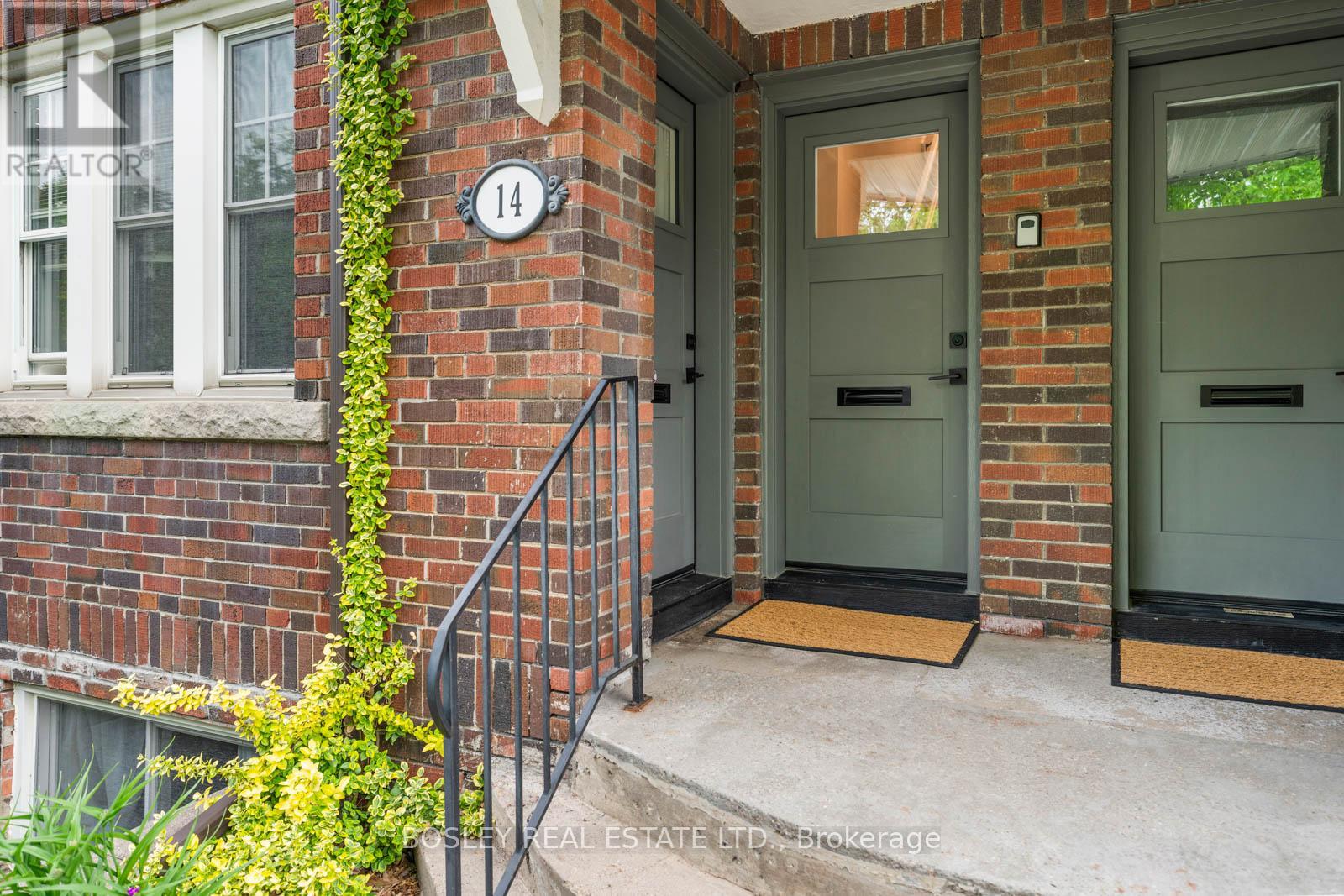 Upper - 14 Preston Place, Toronto, Ontario M4N 2S9 - Photo 2 - C13447888