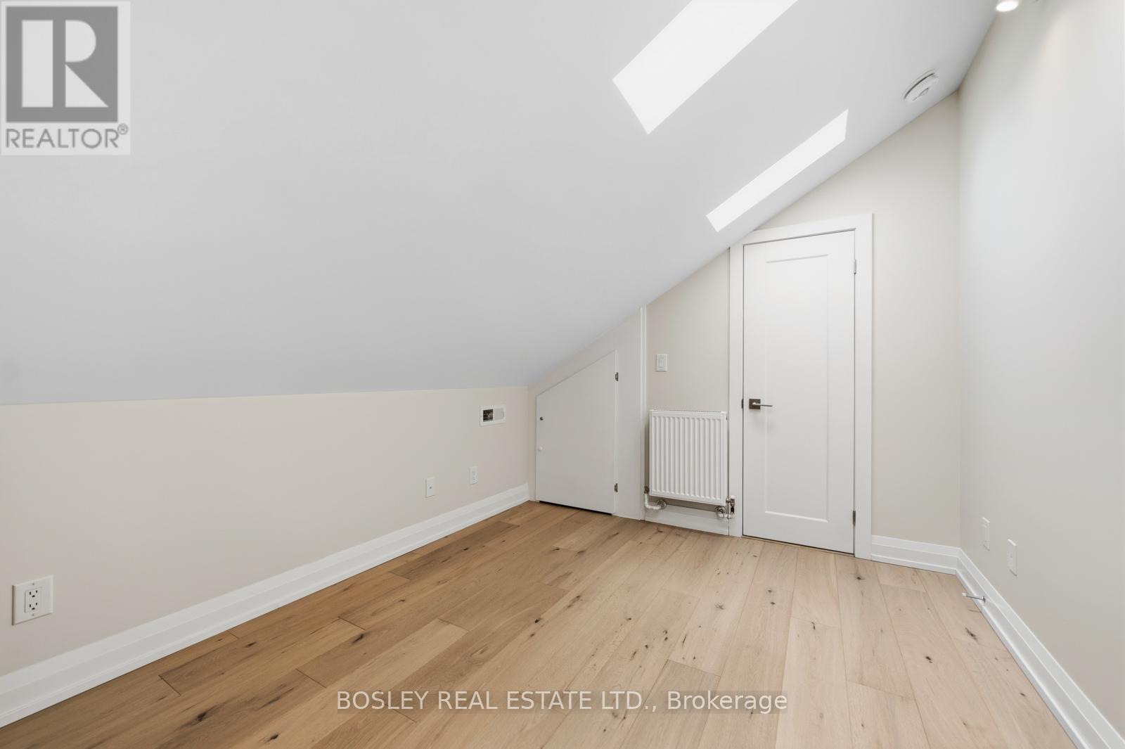 Upper - 14 Preston Place, Toronto, Ontario M4N 2S9 - Photo 23 - C13447888