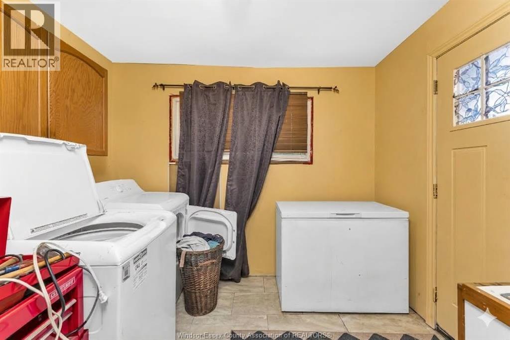 2377 Arthur, Windsor, Ontario  N8W 4V6 - Photo 19 - 26014112
