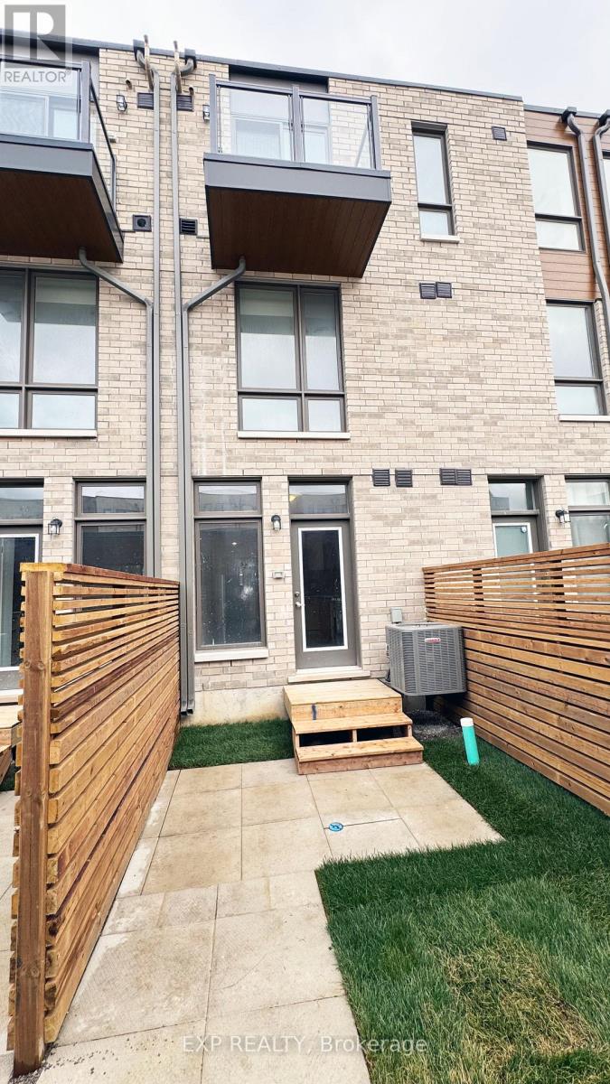 66 Turtle Island Drive, Toronto, Ontario M6A 0G2 - Photo 23 - C13447904