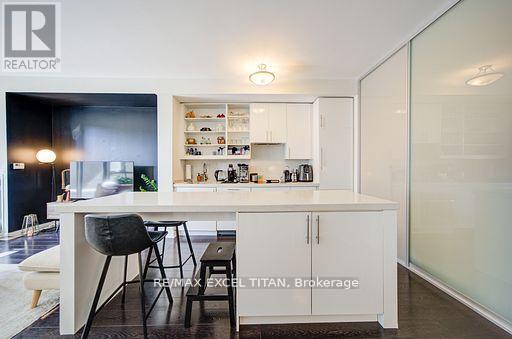 417 - 156 Portland Street, Toronto, Ontario  M5V 0G1 - Photo 11 - C13447906