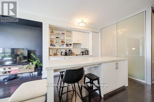 417 - 156 Portland Street, Toronto, Ontario  M5V 0G1 - Photo 12 - C13447906