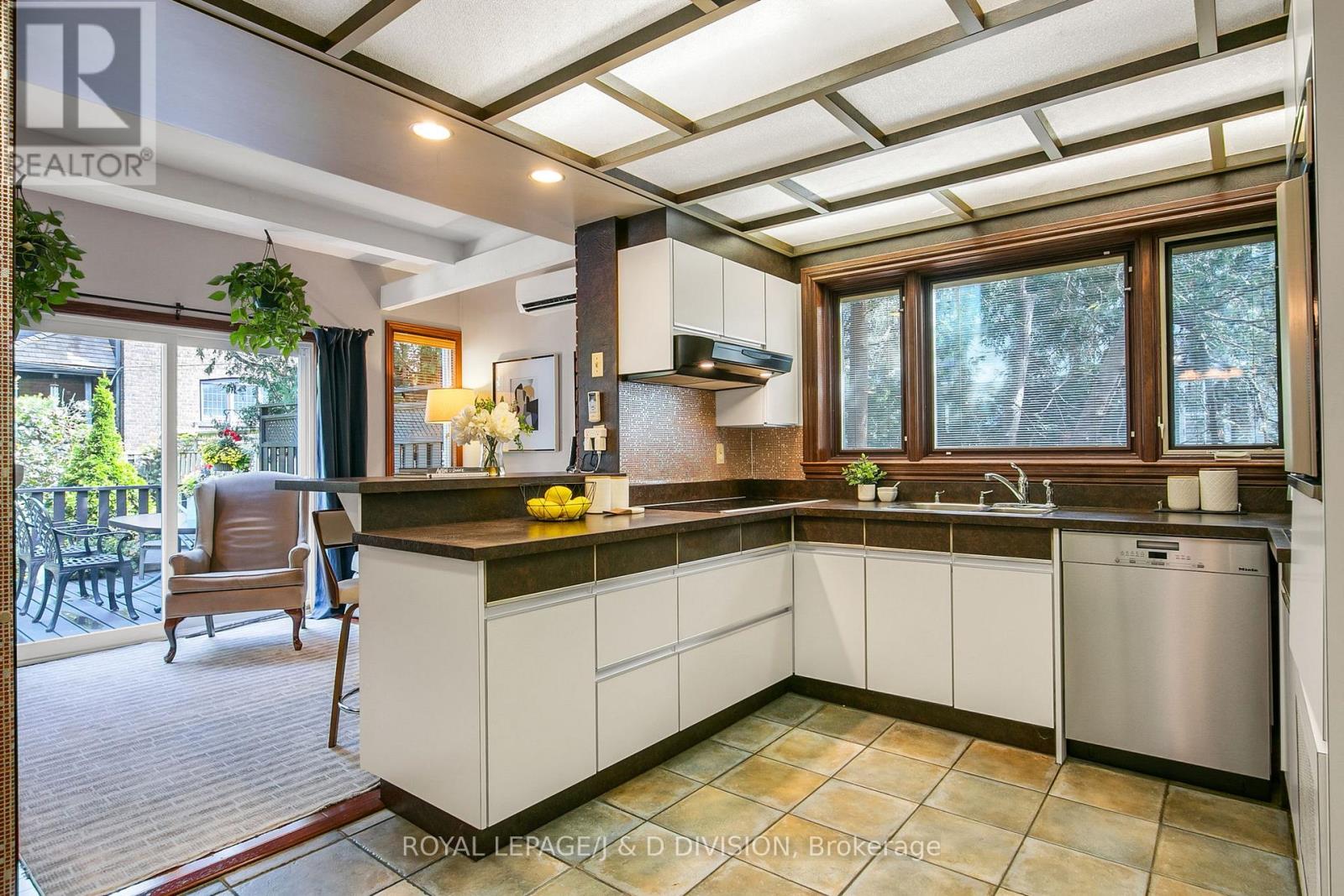 30 Chaplin Crescent, Toronto, Ontario  M5P 1A1 - Photo 17 - C13447938
