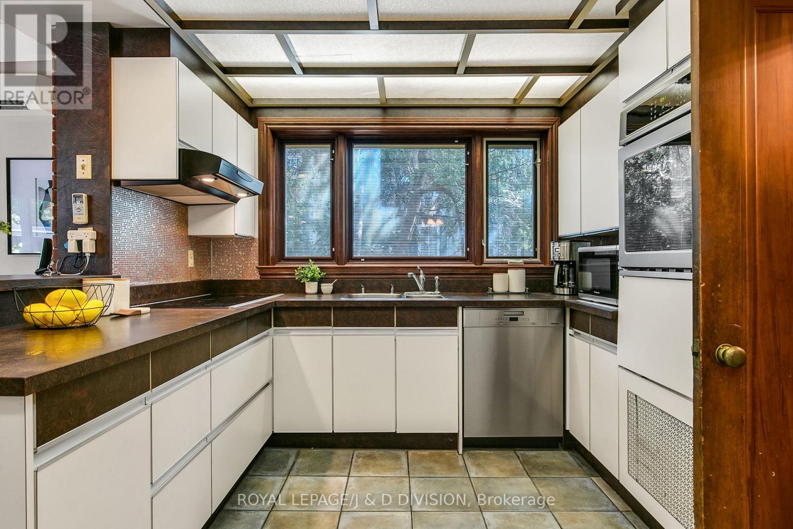 30 Chaplin Crescent, Toronto, Ontario  M5P 1A1 - Photo 20 - C13447938