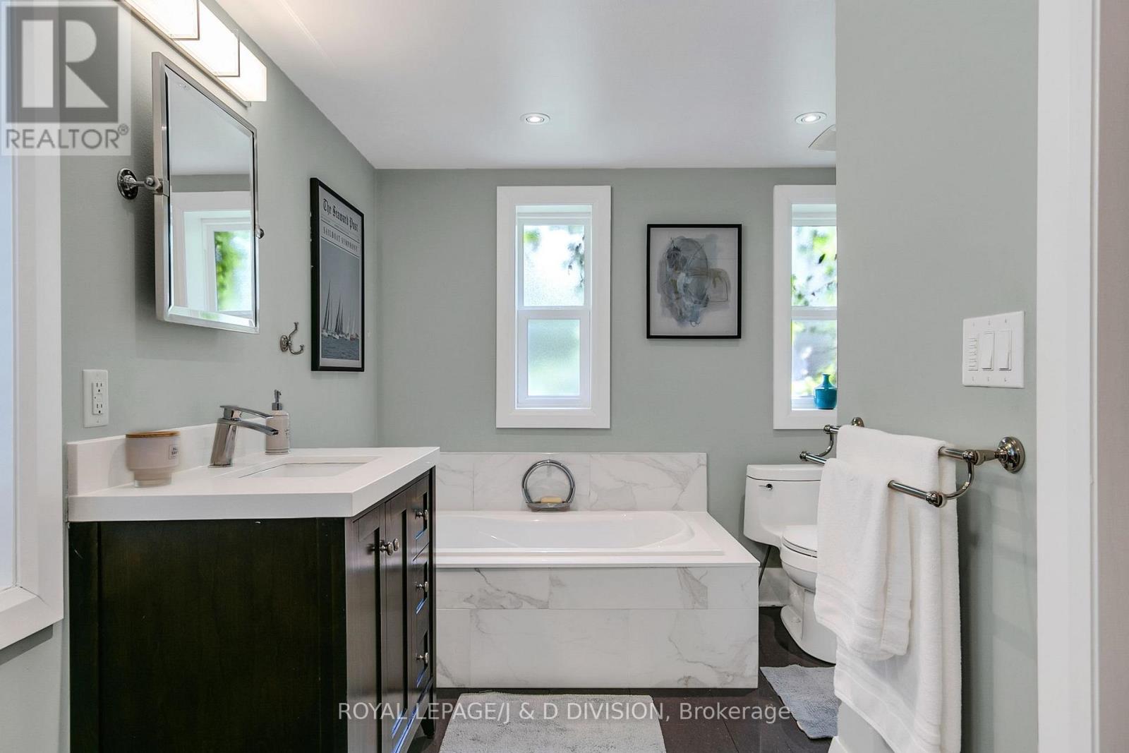 30 Chaplin Crescent, Toronto, Ontario  M5P 1A1 - Photo 31 - C13447938