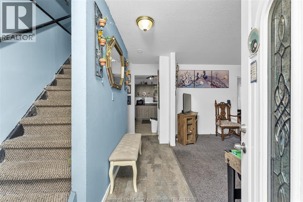 2377 Arthur, Windsor, Ontario  N8W 4V6 - Photo 7 - 26014112