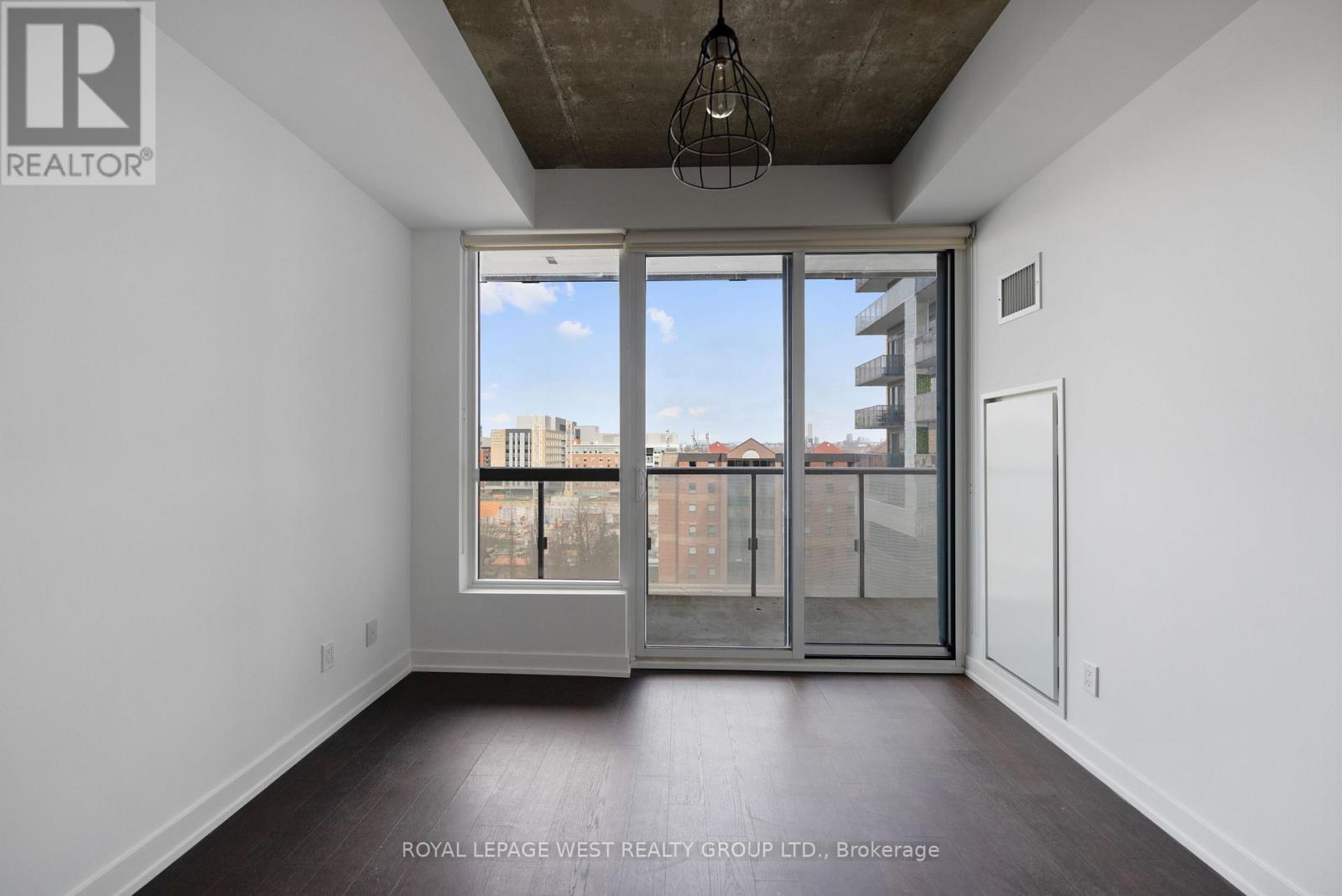 835 - 1030 King Street, Toronto, Ontario M6K 0B4 - Photo 15 - C13447988