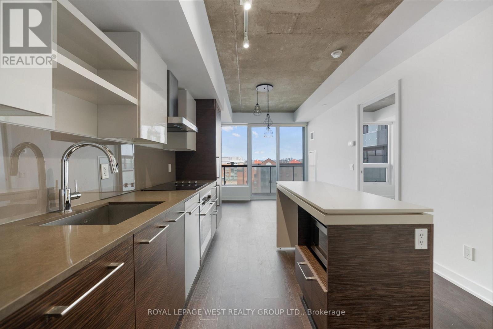 835 - 1030 King Street, Toronto, Ontario M6K 0B4 - Photo 2 - C13447988