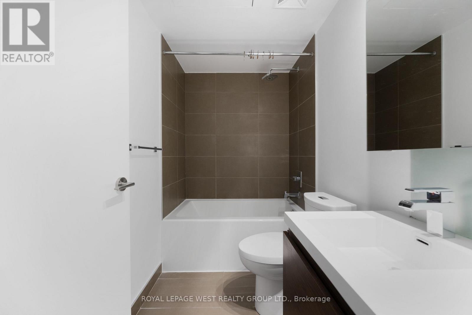 835 - 1030 King Street, Toronto, Ontario M6K 0B4 - Photo 21 - C13447988