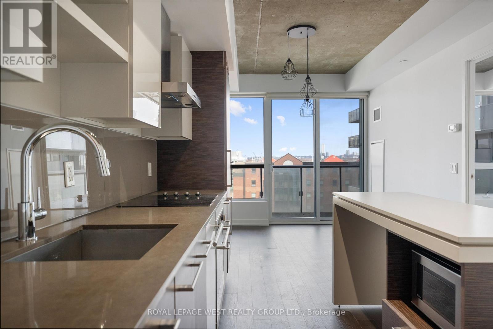 835 - 1030 King Street, Toronto, Ontario M6K 0B4 - Photo 3 - C13447988