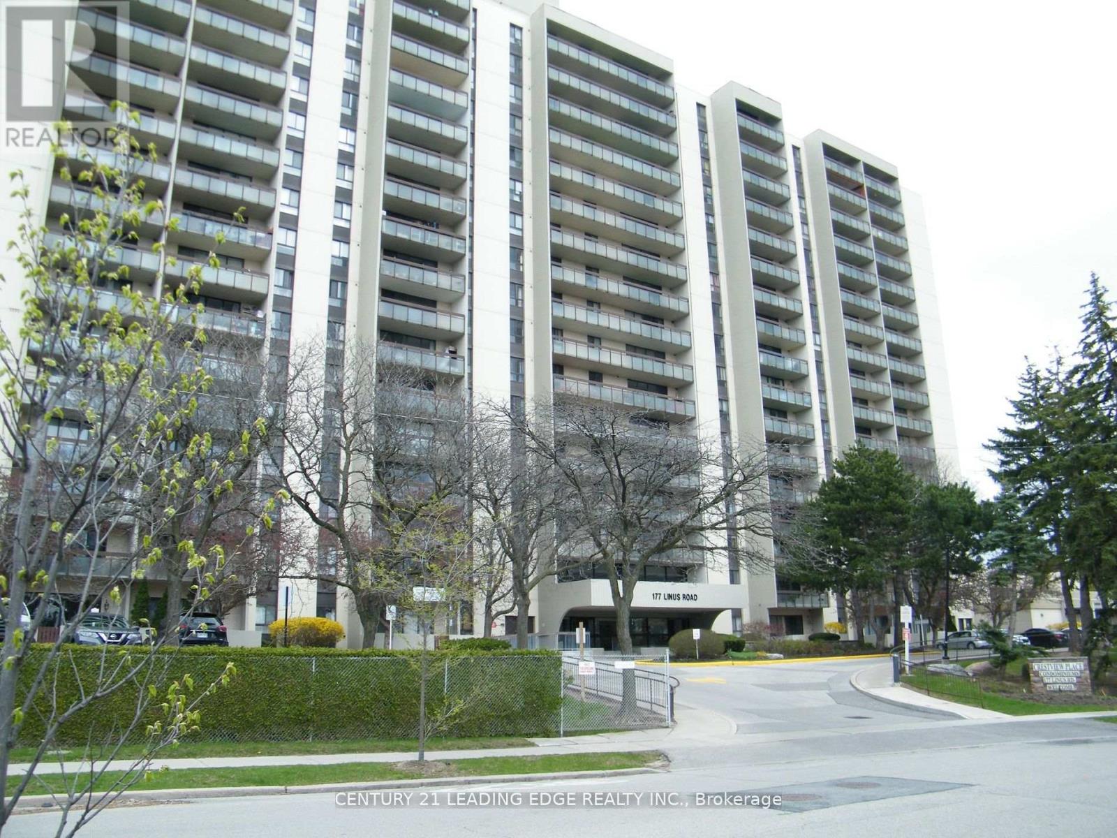 1614 - 177 LINUS ROAD, Toronto, Ontario