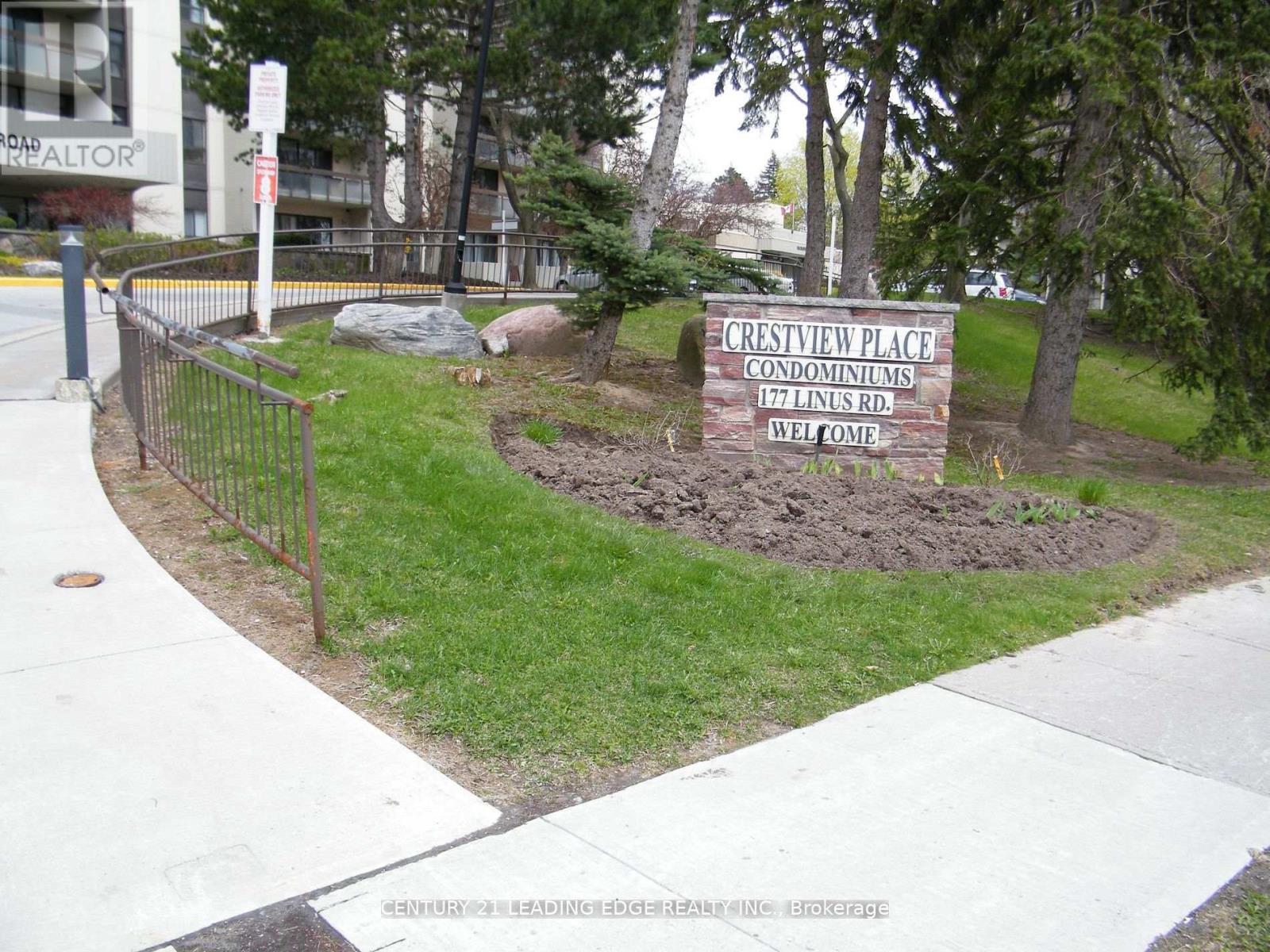 1614 - 177 Linus Road, Toronto, Ontario M2J 4S5 - Photo 2 - C13447992
