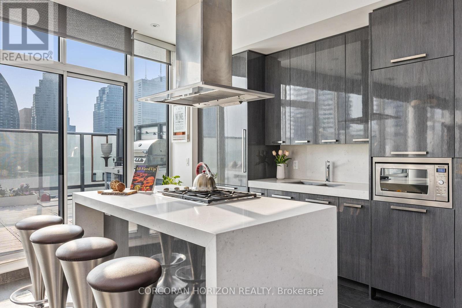 Ph01 - 1 Market Street, Toronto, Ontario  M5E 0A2 - Photo 6 - C13448008