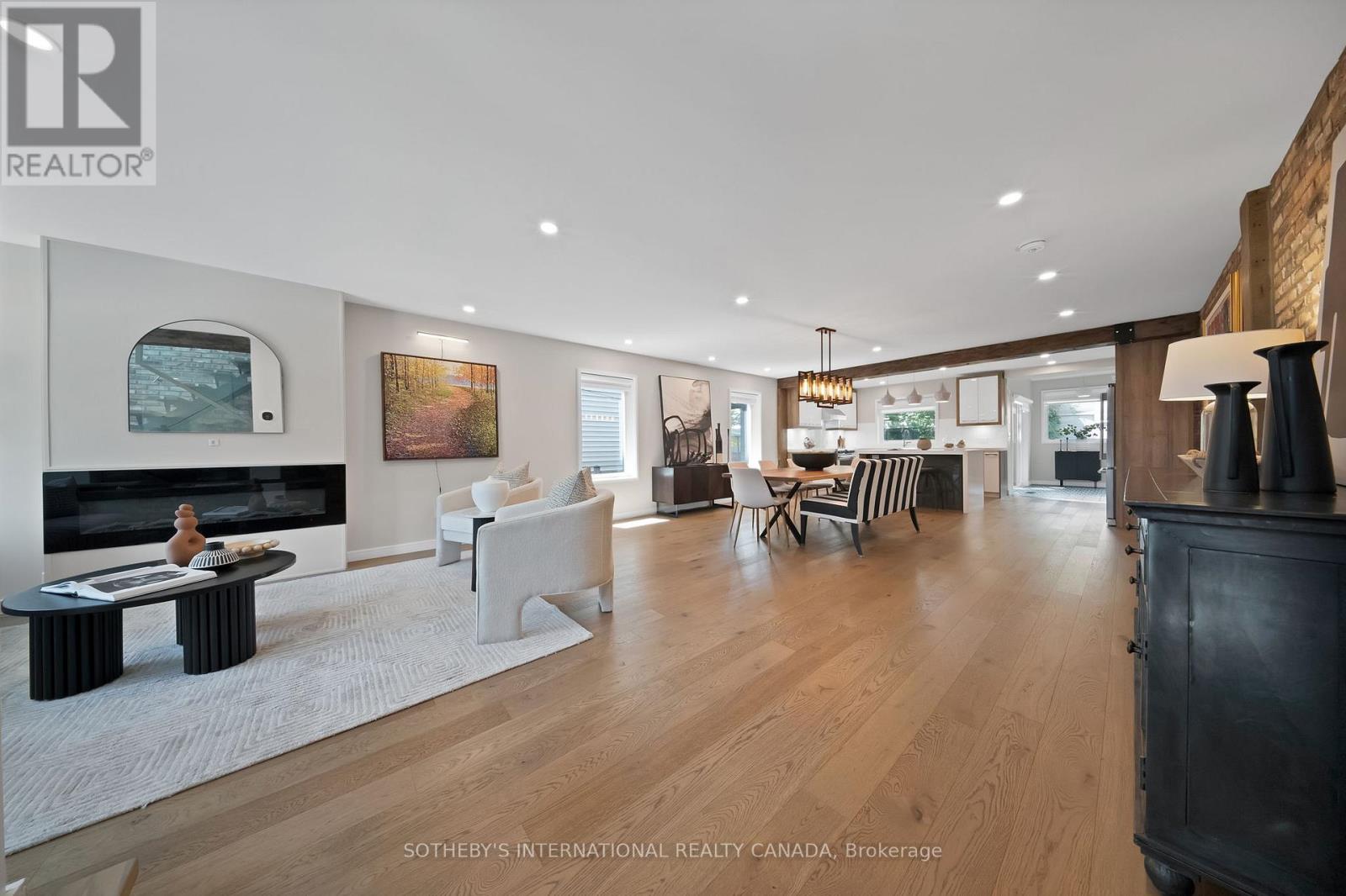 32 Eaton Avenue, Toronto, Ontario  M4J 2Z5 - Photo 10 - E13447850
