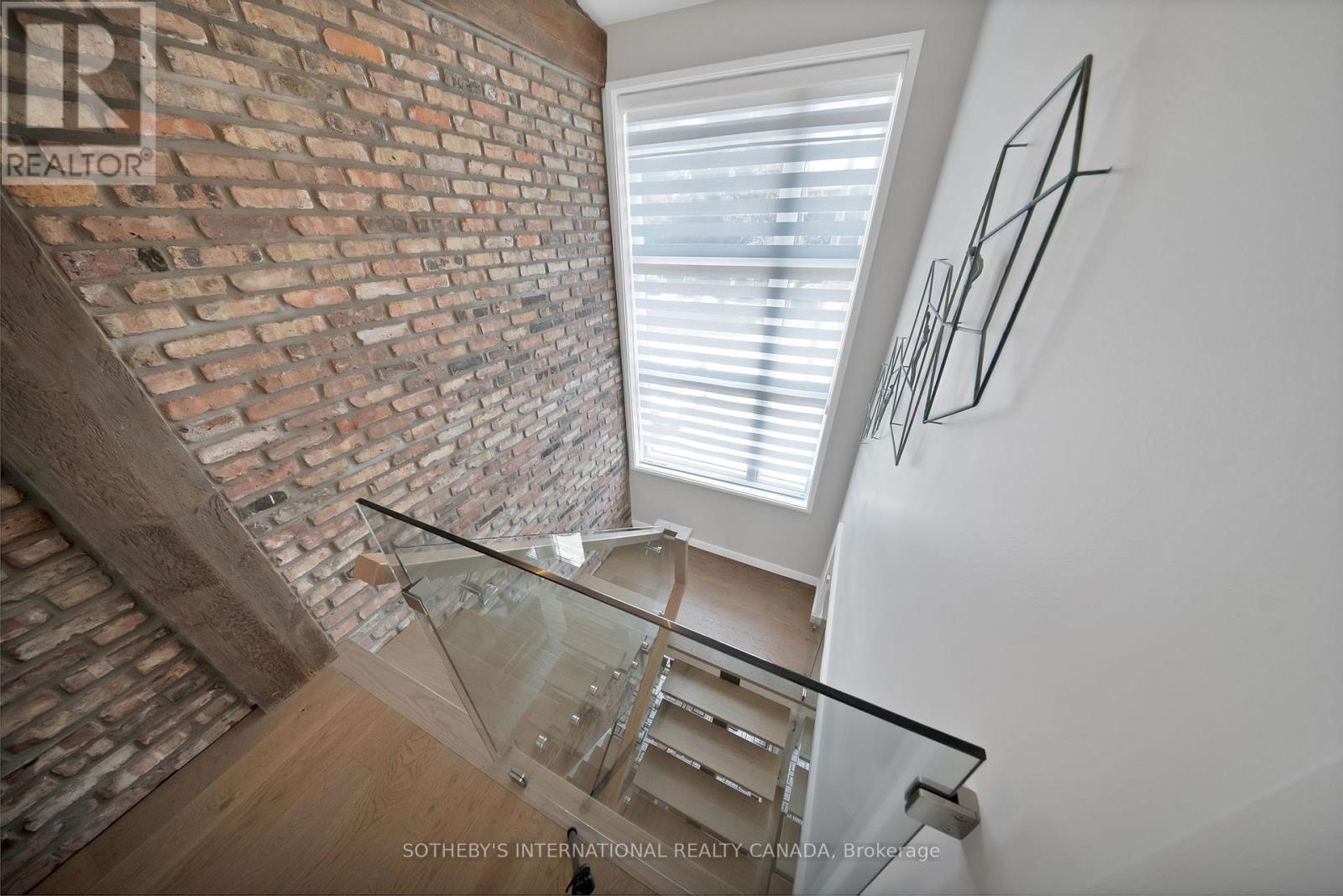 32 Eaton Avenue, Toronto, Ontario  M4J 2Z5 - Photo 23 - E13447850