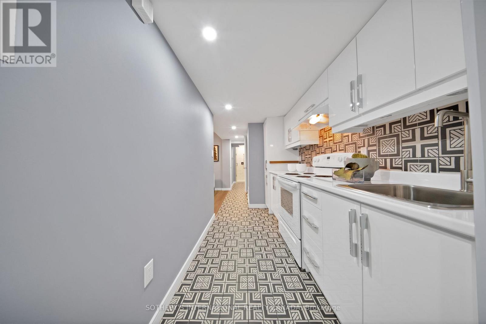32 Eaton Avenue, Toronto, Ontario  M4J 2Z5 - Photo 39 - E13447850
