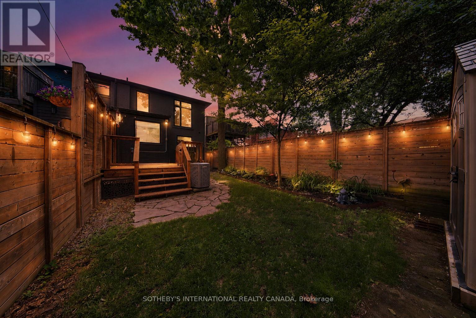 32 Eaton Avenue, Toronto, Ontario  M4J 2Z5 - Photo 48 - E13447850
