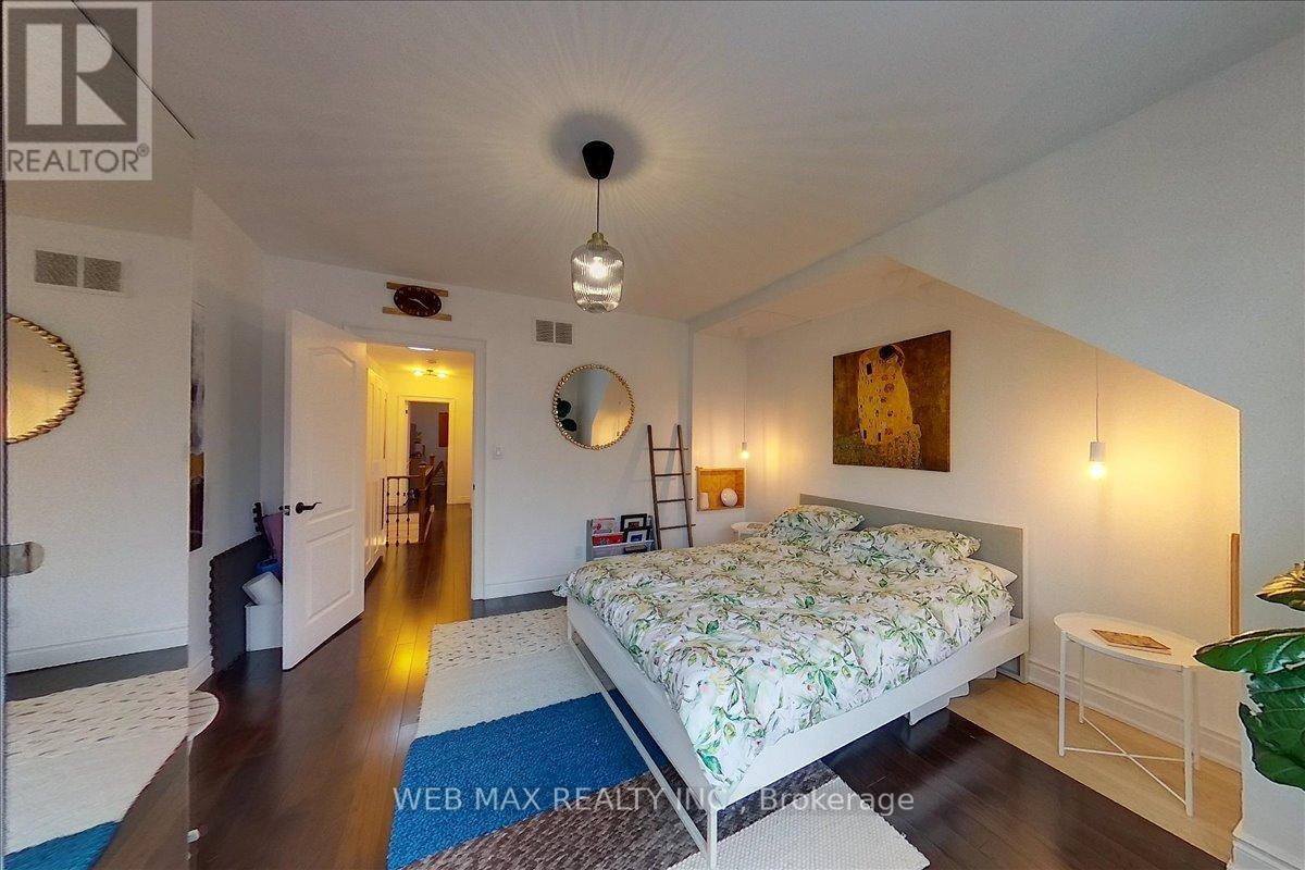 173 Milverton Boulevard, Toronto, Ontario  M4J 1V2 - Photo 18 - E13447856