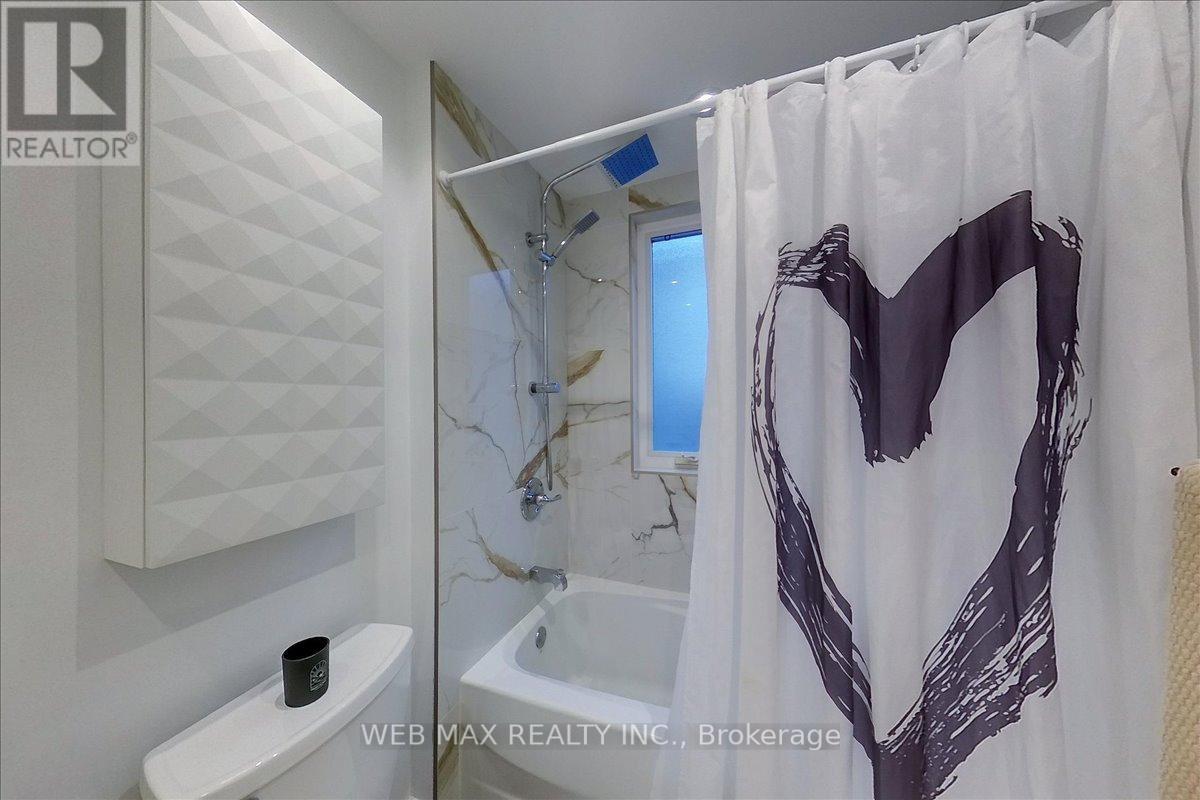 173 Milverton Boulevard, Toronto, Ontario  M4J 1V2 - Photo 30 - E13447856