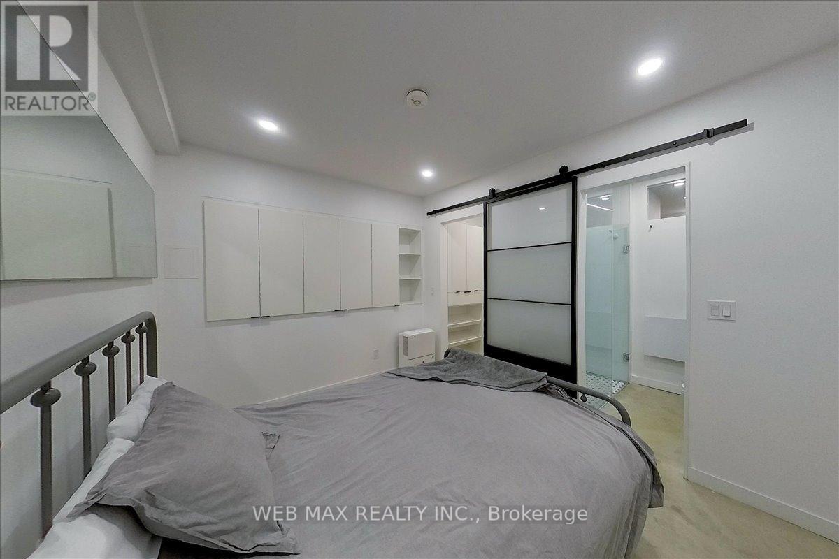 173 Milverton Boulevard, Toronto, Ontario  M4J 1V2 - Photo 37 - E13447856