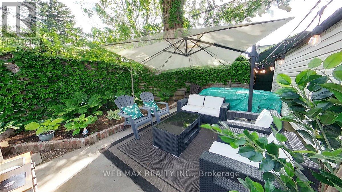 173 Milverton Boulevard, Toronto, Ontario  M4J 1V2 - Photo 47 - E13447856