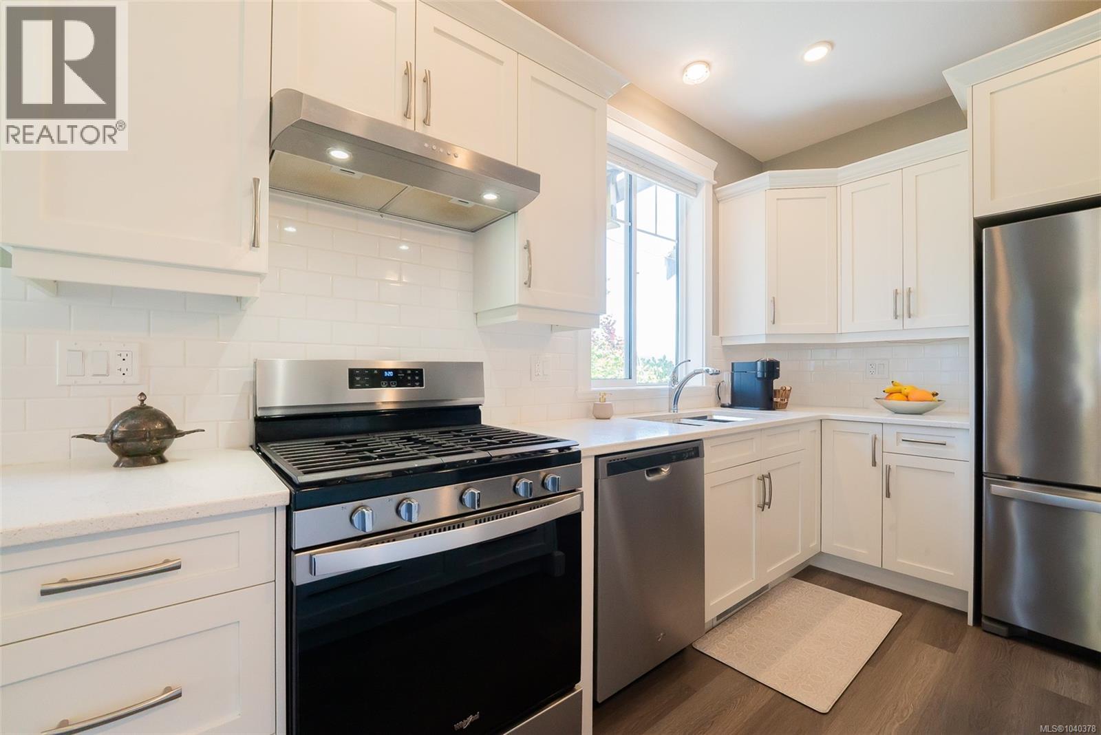 478 Machleary St, Nanaimo, British Columbia  V9R 2H2 - Photo 5 - 1040378