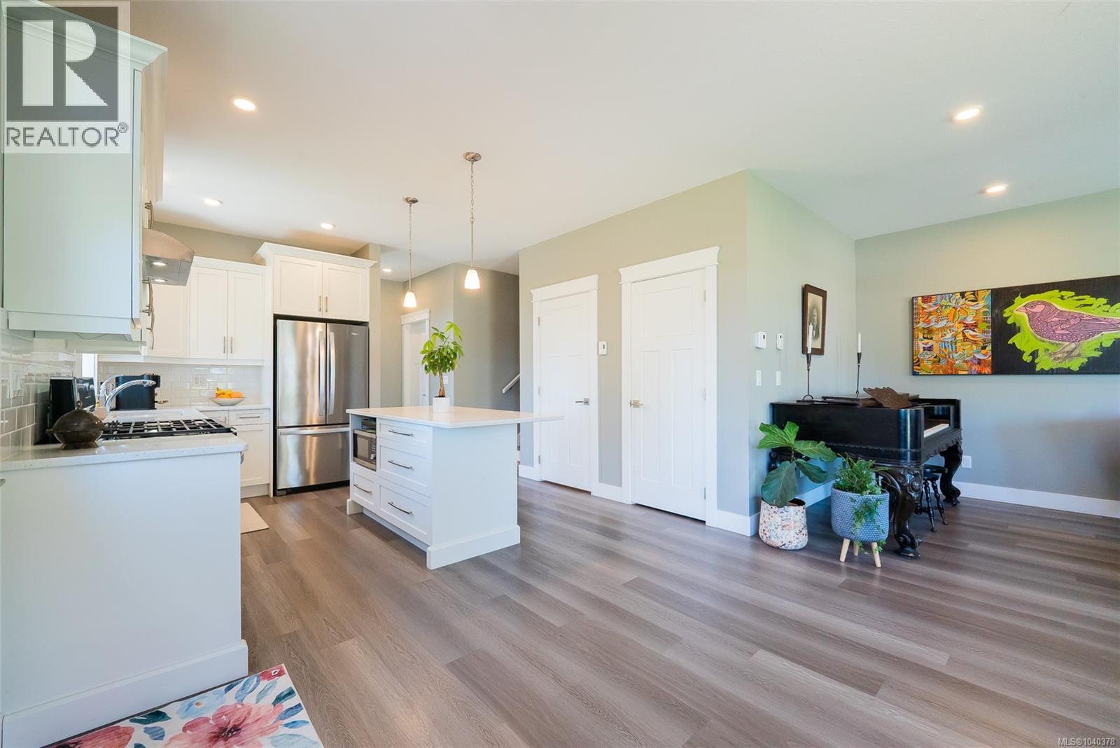 478 Machleary St, Nanaimo, British Columbia  V9R 2H2 - Photo 7 - 1040378