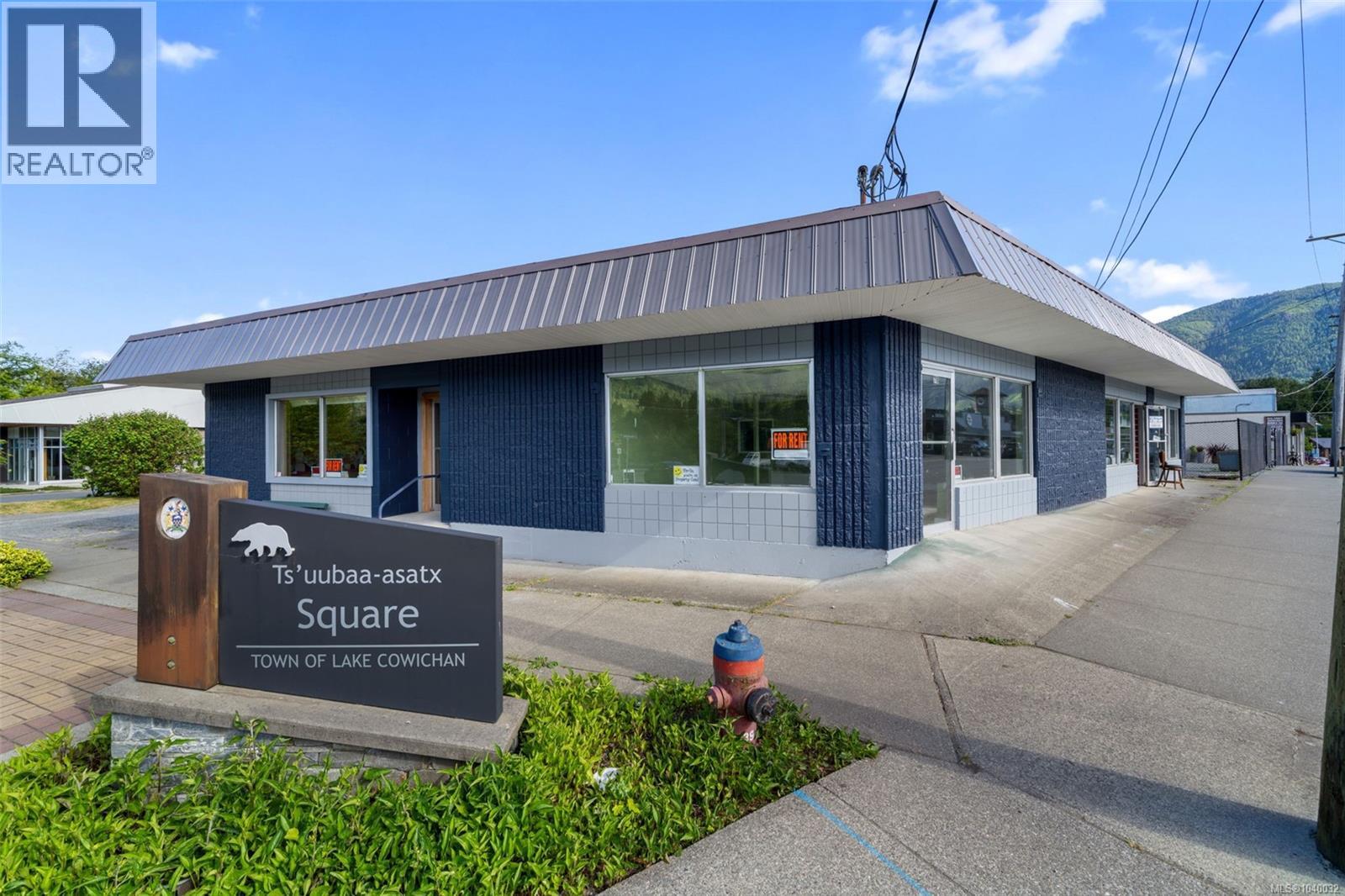 74 South Shore Rd, Lake Cowichan, British Columbia  V0R 2G0 - Photo 2 - 1040032