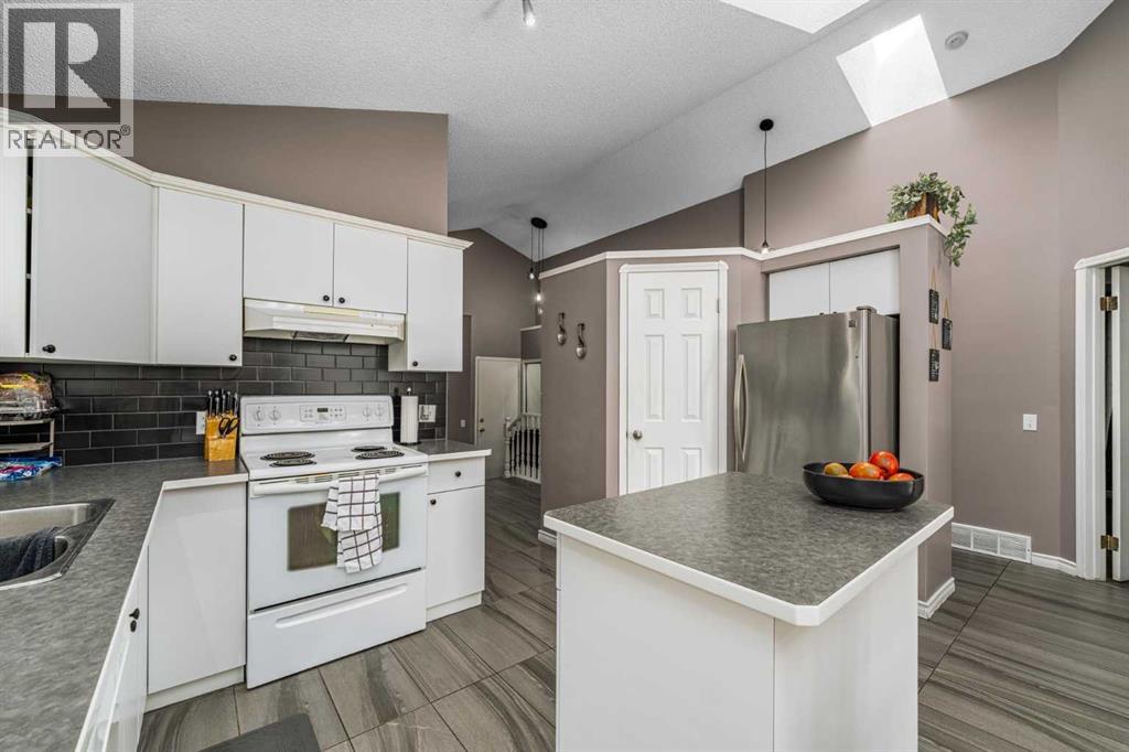 44 Douglas Glen Place Se, Calgary, Alberta  T2Z 2M9 - Photo 14 - A2320977