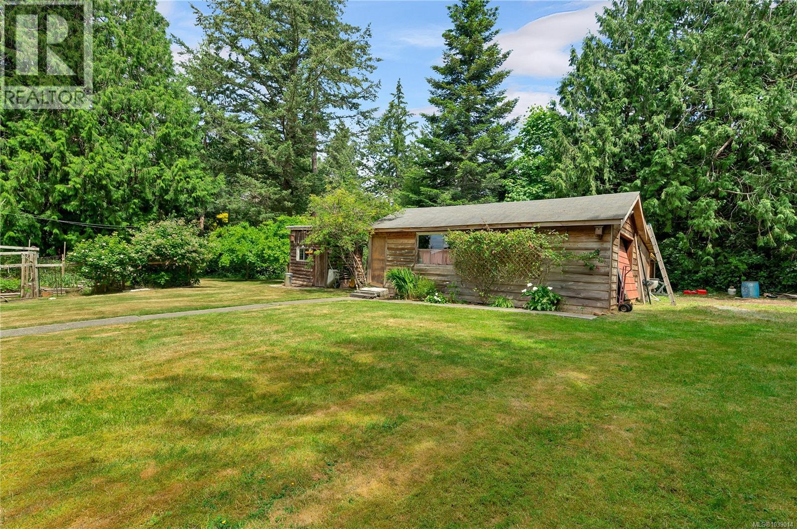 569 Potlatch Rd, Cortes Island, British Columbia  V0P 1K0 - Photo 23 - 1039014