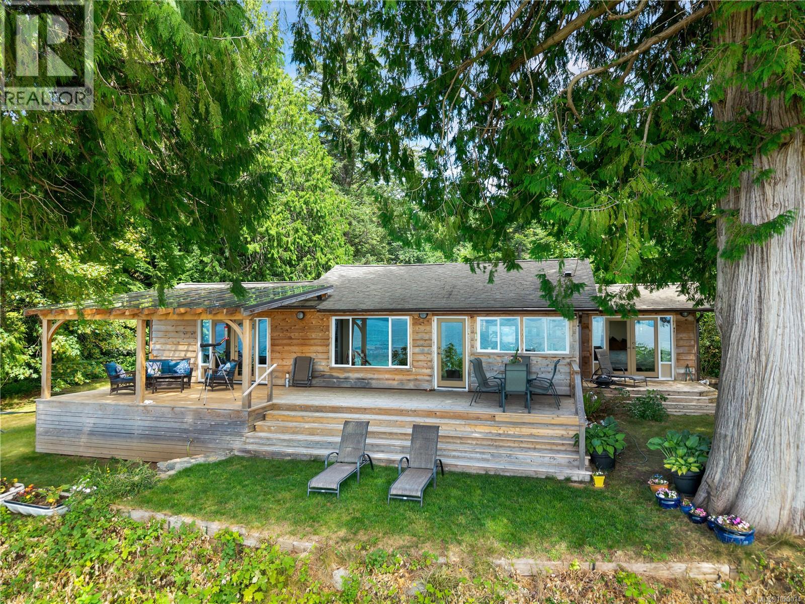 569 Potlatch Rd, Cortes Island, British Columbia  V0P 1K0 - Photo 4 - 1039014