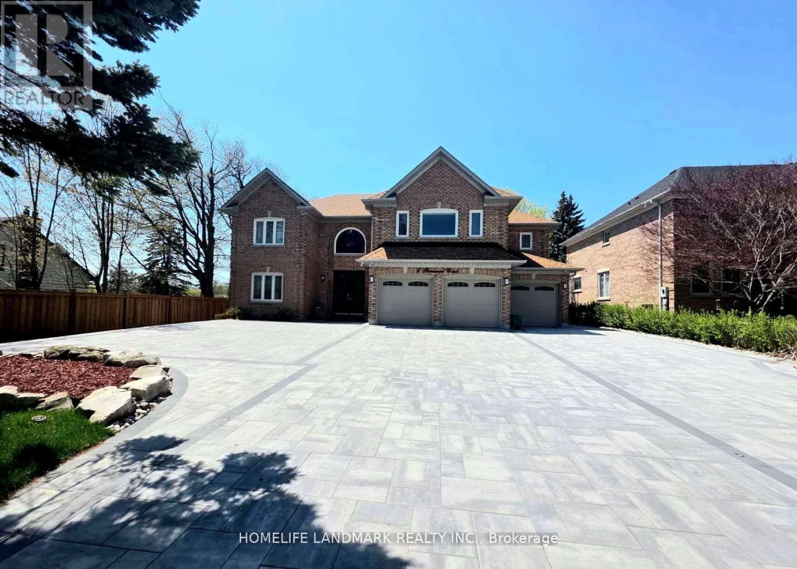 Bsmt B - 6 Fernwood Court, Richmond Hill, Ontario  L4B 3C2 - Photo 2 - N13447934