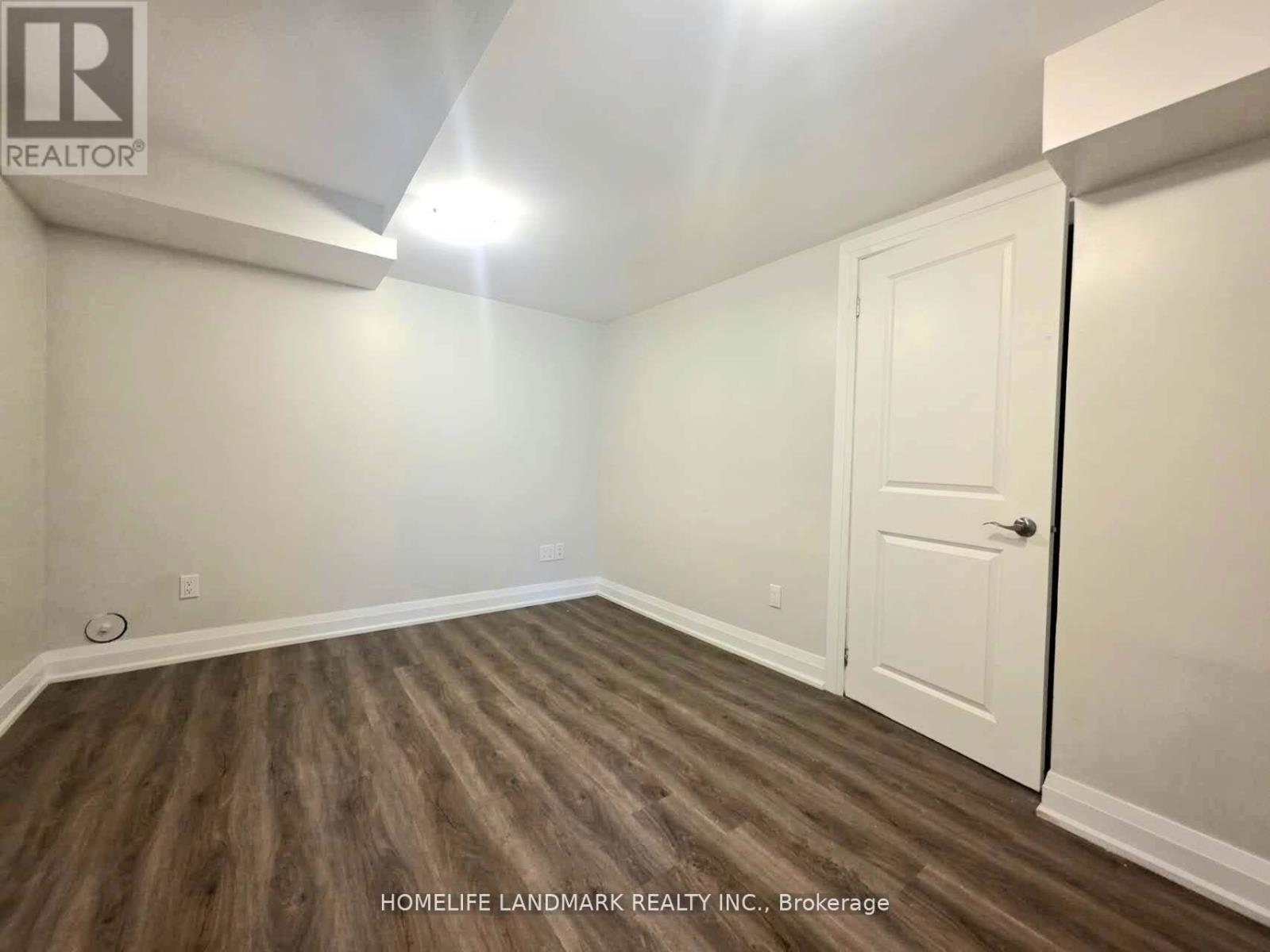 Bsmt B - 6 Fernwood Court, Richmond Hill, Ontario  L4B 3C2 - Photo 5 - N13447934