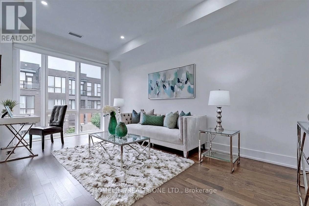 9 Cambray Road, Vaughan, Ontario L4J 0K1 - Photo 2 - N13447978
