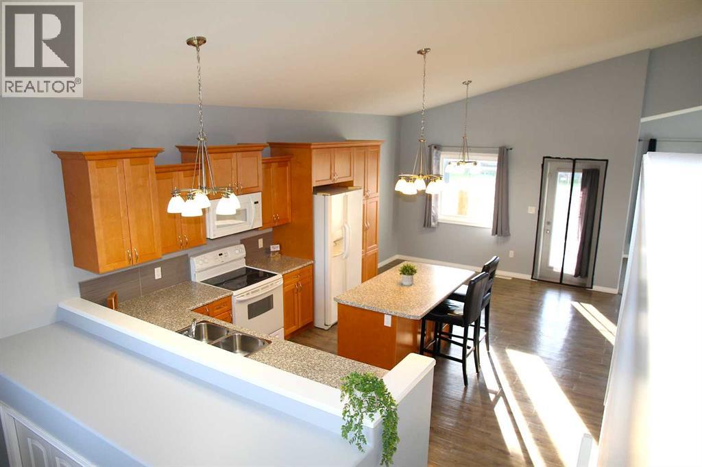 3908 41a Avenue, Lloydminster, Saskatchewan  S9V 2J3 - Photo 9 - A2321315
