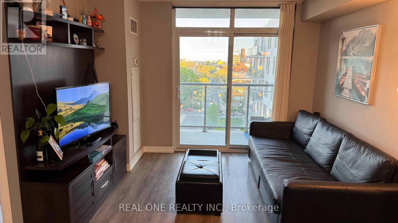 709 - 816 Lansdowne Avenue, Toronto, Ontario  M6H 4K6 - Photo 9 - W13447820