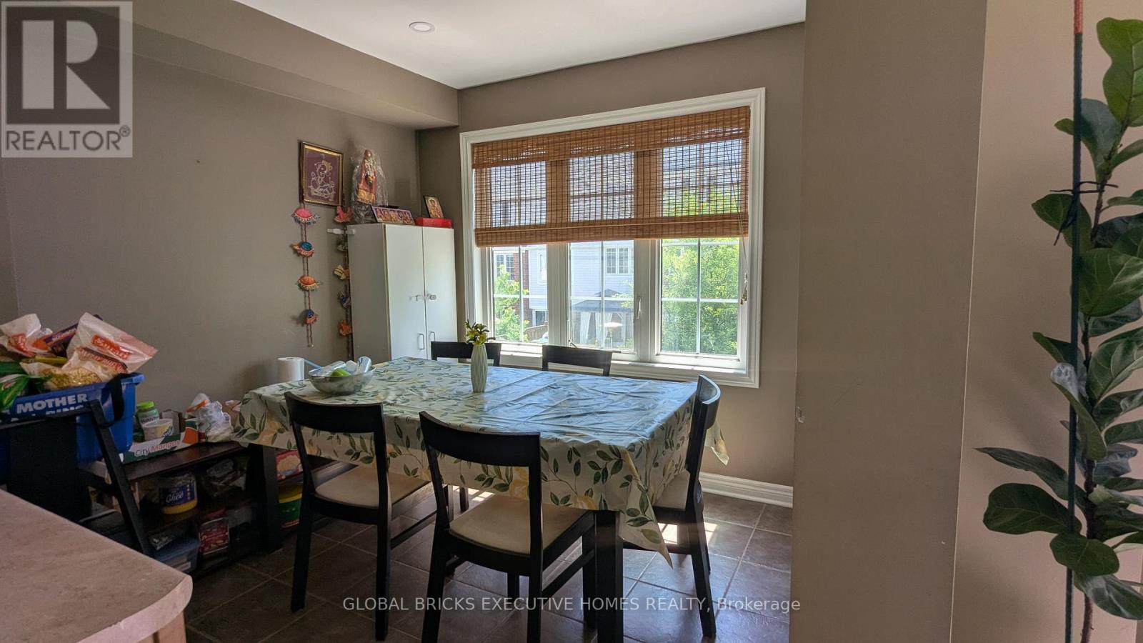 1218 Lamont Crescent, Milton, Ontario  L9T 6W5 - Photo 7 - W13447852