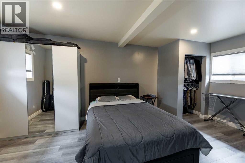 114 Poboktan Road, Hinton, Alberta  T7V 1G6 - Photo 11 - A2321198