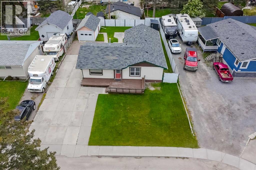 114 Poboktan Road, Hinton, Alberta  T7V 1G6 - Photo 36 - A2321198