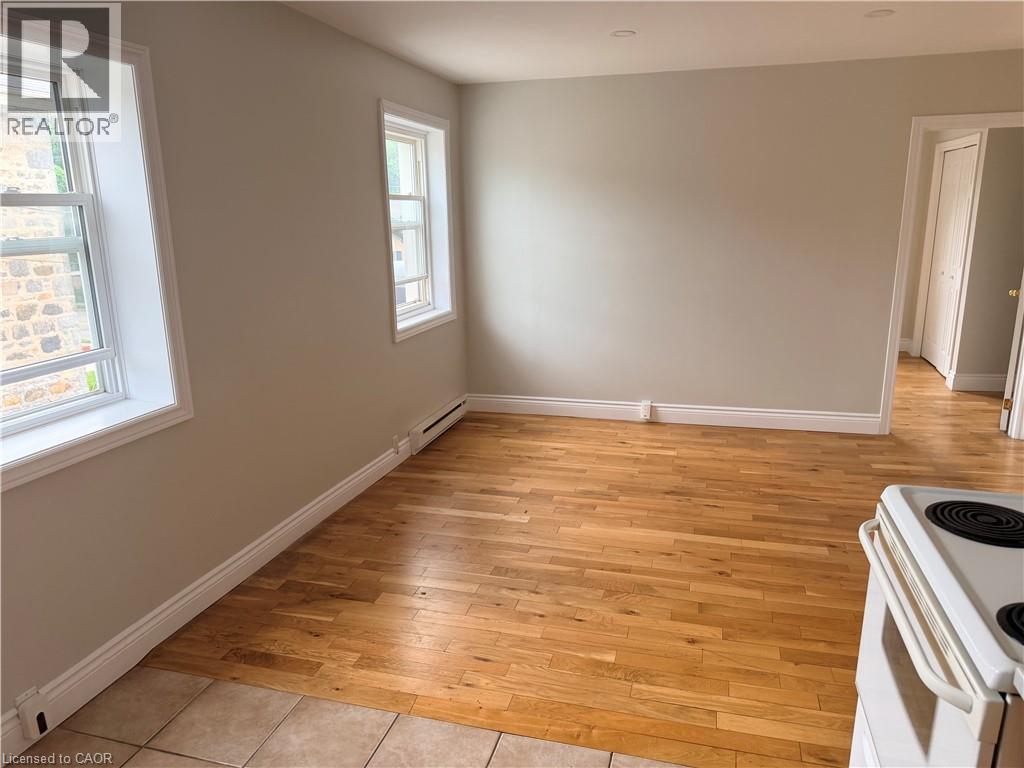 73 Wellington Street Unit# 3, Cambridge, Ontario  N1R 3Y6 - Photo 2 - 40838365