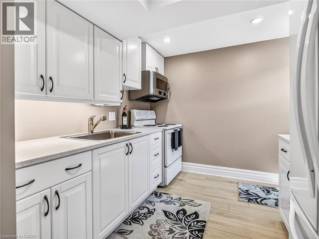 6986 Glengowan Crescent, Niagara Falls, Ontario  L2J 3R8 - Photo 29 - 40839254