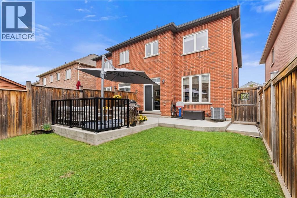 82 Summerberry Way, Hamilton, Ontario  L9B 0G1 - Photo 37 - 40839361