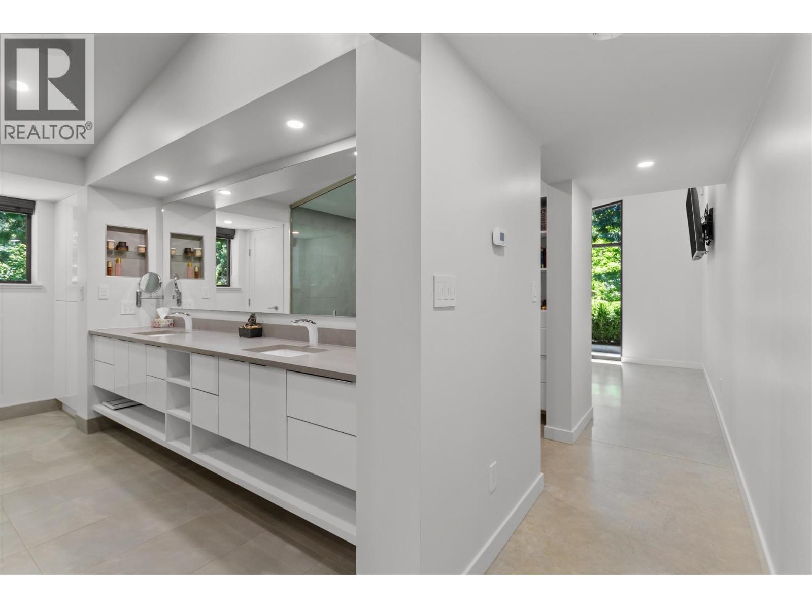 2409 Windridge Drive, North Vancouver, British Columbia  V7H 1B6 - Photo 16 - R3135977