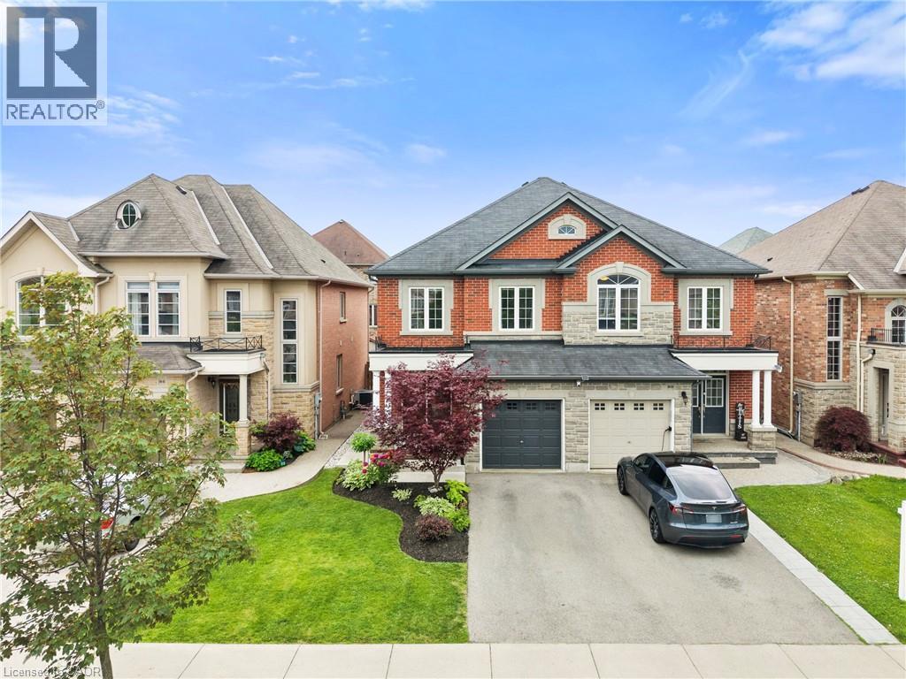 82 SUMMERBERRY Way, Hamilton, Ontario