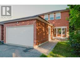 49 GRAY CRESCENT, Richmond Hill, Ontario