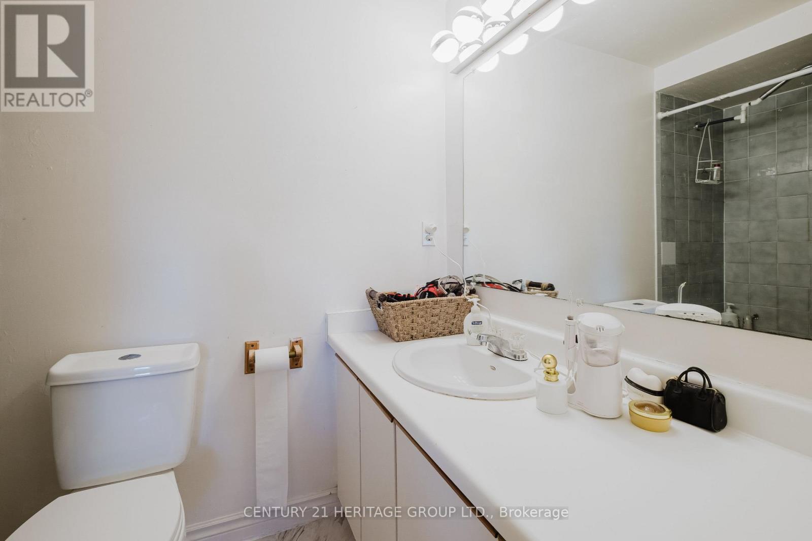 49 Gray Crescent, Richmond Hill, Ontario  L4C 5V4 - Photo 31 - N13443084