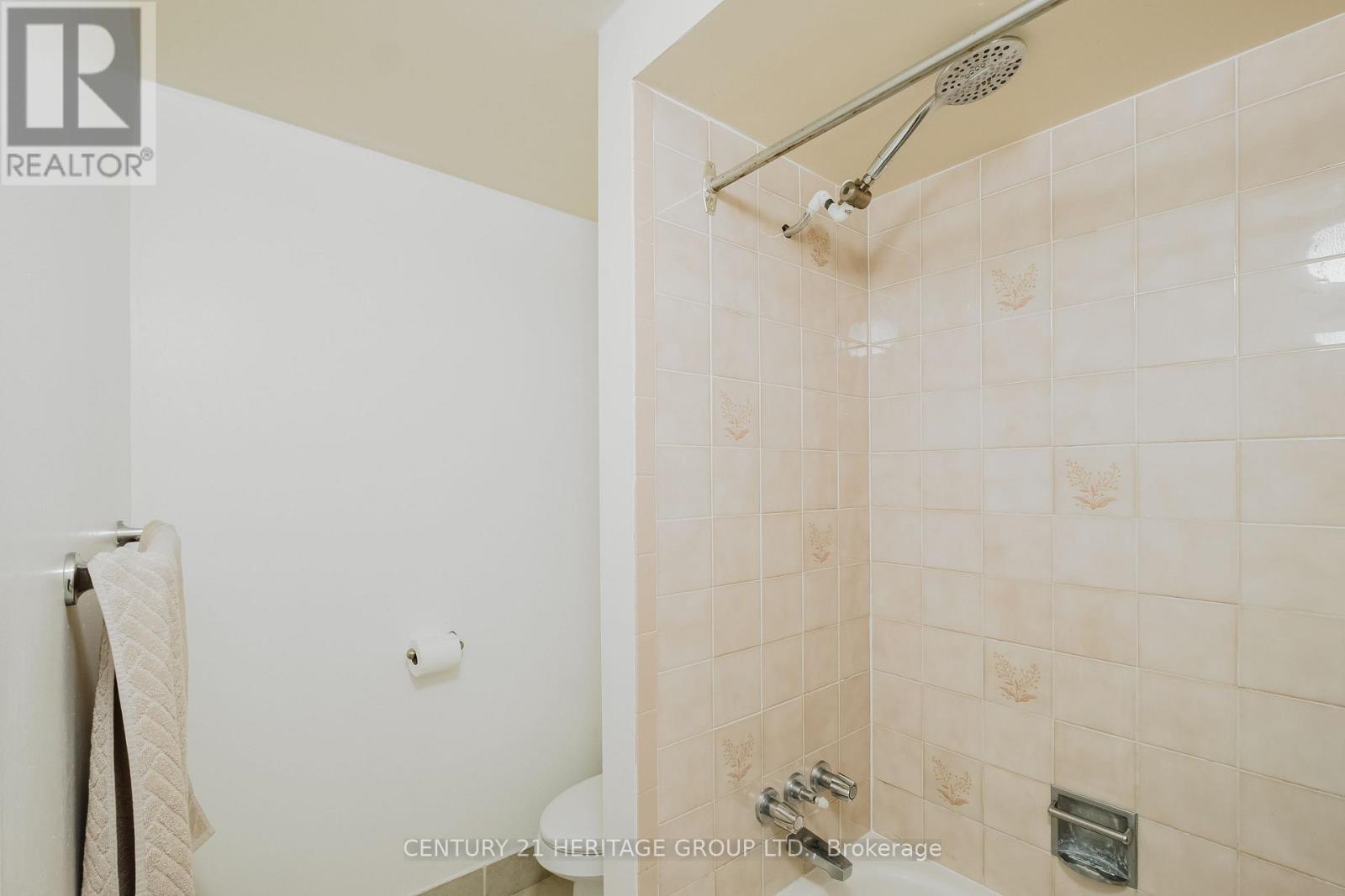 49 Gray Crescent, Richmond Hill, Ontario  L4C 5V4 - Photo 27 - N13443084