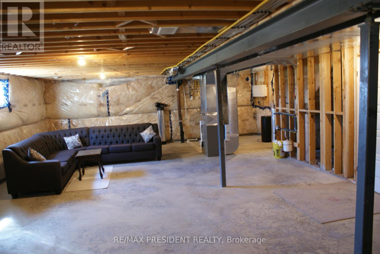 29 Burton Street, East Zorra-Tavistock, Ontario N0J 1M0 - Photo 33 - X13447926