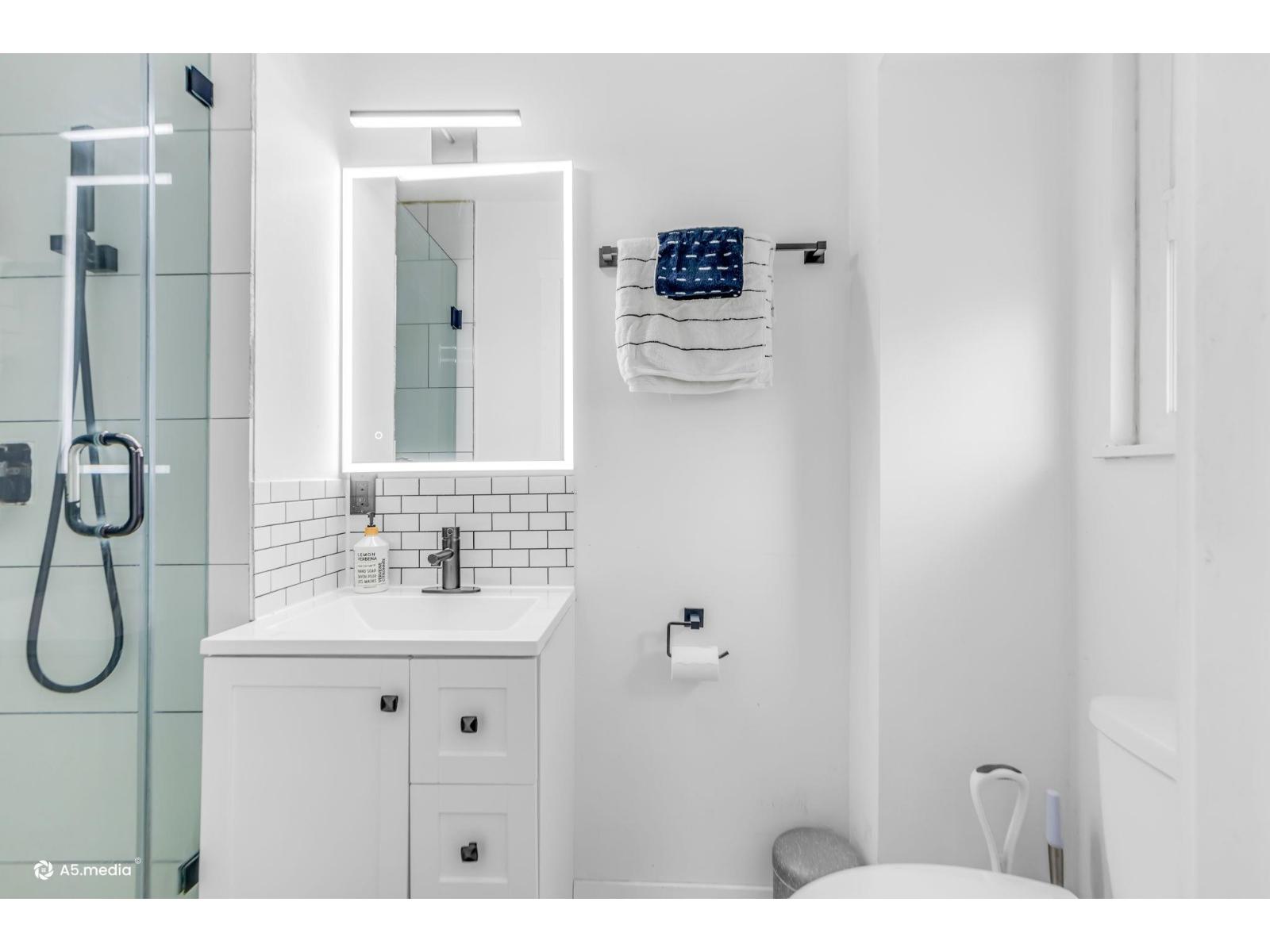 11688 85a Avenue, Delta, British Columbia  V4C 2V6 - Photo 13 - R3136012